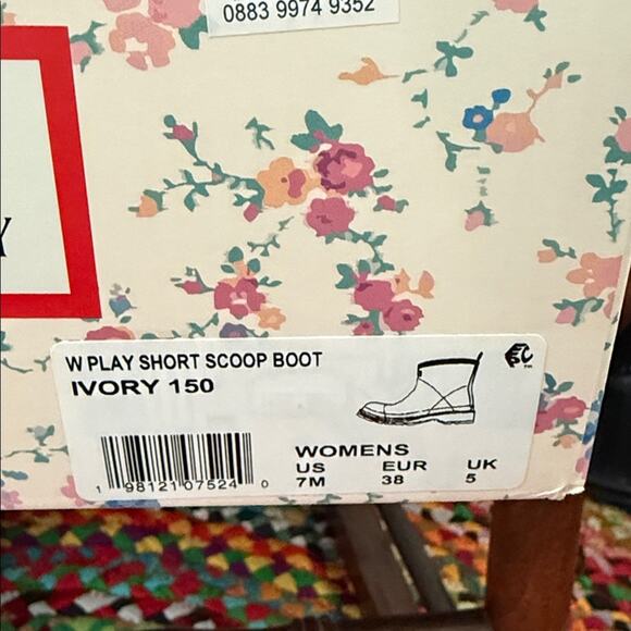 NIB LoveShackFancy x Hunter Sunrise Confetti Bloom Floral Short Play Rain Boots - Picture 7 of 8